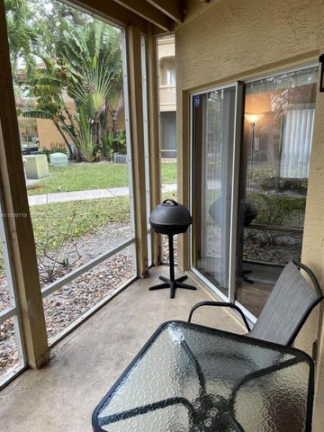 4767 Via Palm Lks 208, West Palm Beach, FL 33417