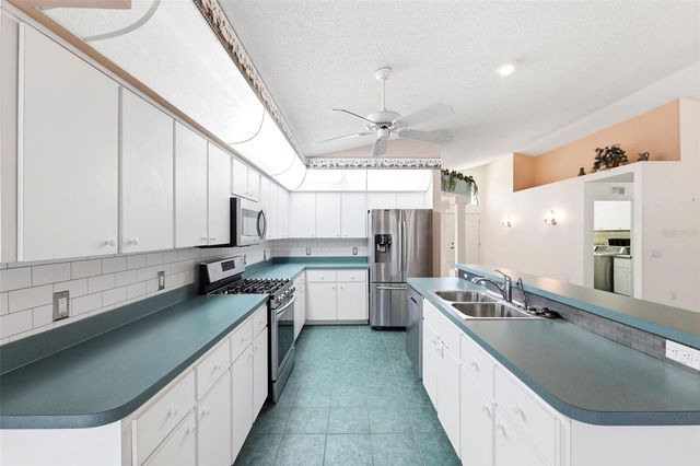 11127 CHERRYWOOD COURT, Spring Hill, FL 34609