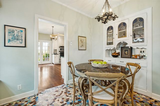 6917 Westlake Avenue, Dallas, TX 75214