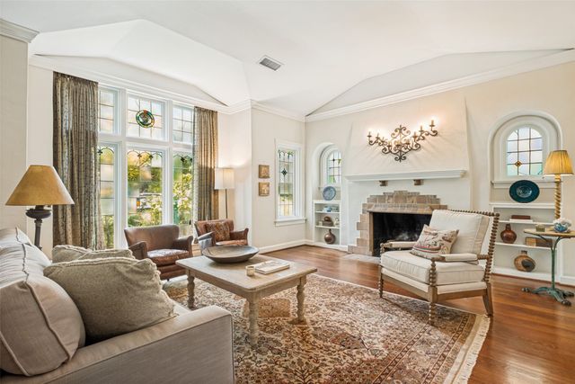 6917 Westlake Avenue, Dallas, TX 75214