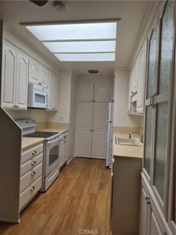 2238 Via Puerta A, Laguna Woods, CA 92637