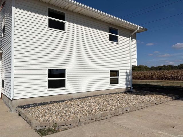 12869 N 200 W Road, Milford, IN 46542