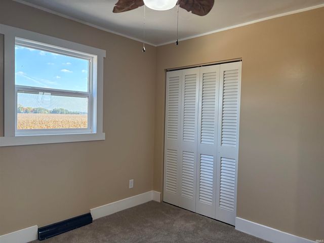 12869 N 200 W Road, Milford, IN 46542