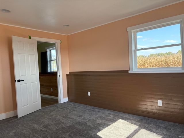 12869 N 200 W Road, Milford, IN 46542