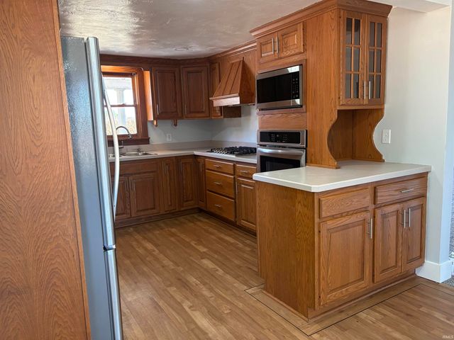 12869 N 200 W Road, Milford, IN 46542