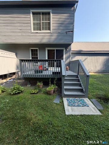 11 Riverview Drive A, East Windsor, CT 06088