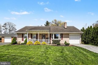 1065 RIDGE AVE, Columbia, PA 17512