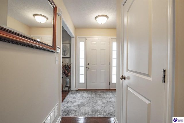 214 Riley Way, Elizabethtown, KY 42701