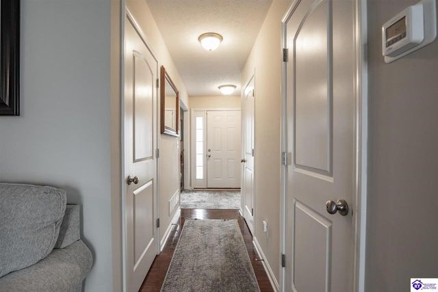 214 Riley Way, Elizabethtown, KY 42701