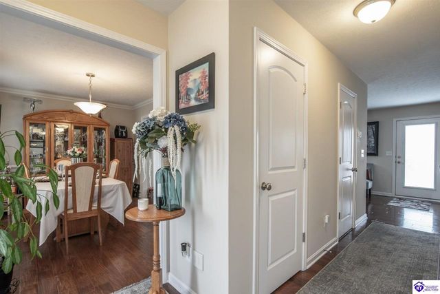 214 Riley Way, Elizabethtown, KY 42701