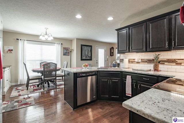 214 Riley Way, Elizabethtown, KY 42701