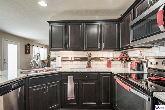 214 Riley Way, Elizabethtown, KY 42701