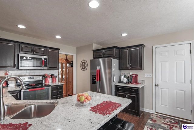 214 Riley Way, Elizabethtown, KY 42701