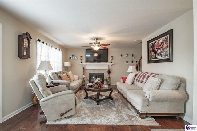 214 Riley Way, Elizabethtown, KY 42701