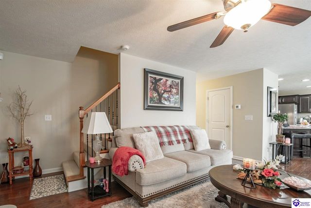 214 Riley Way, Elizabethtown, KY 42701