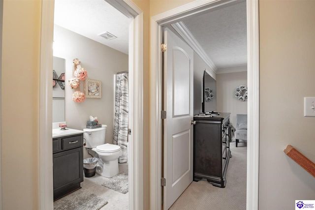 214 Riley Way, Elizabethtown, KY 42701