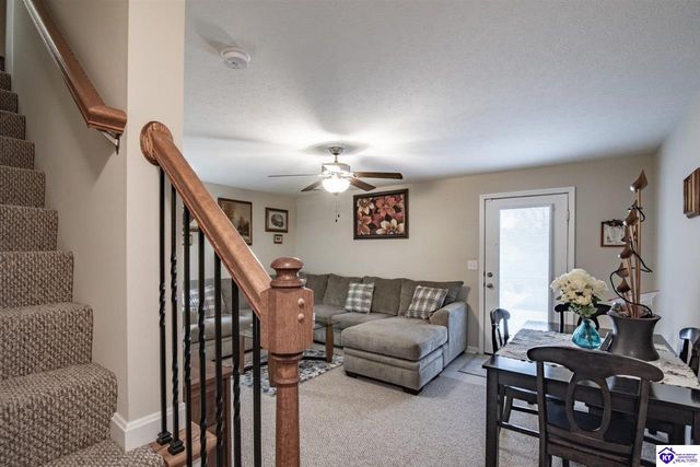 214 Riley Way, Elizabethtown, KY 42701