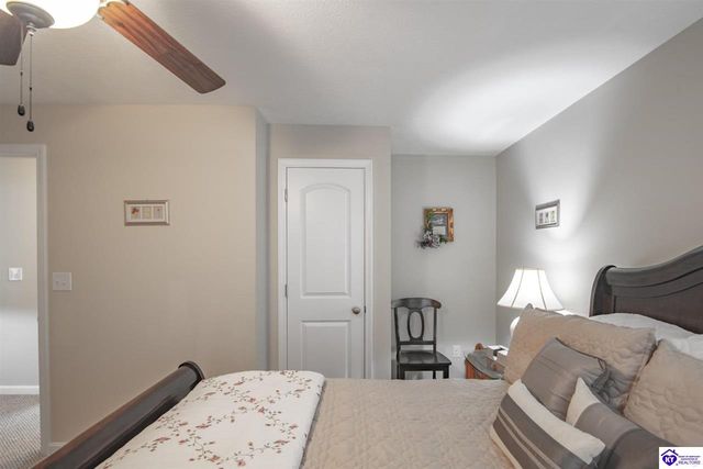 214 Riley Way, Elizabethtown, KY 42701