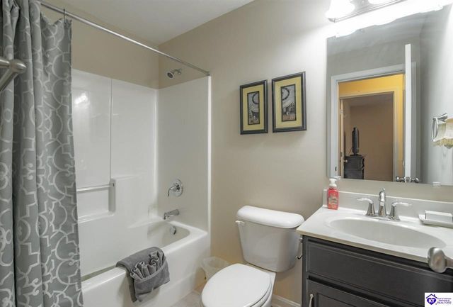 214 Riley Way, Elizabethtown, KY 42701