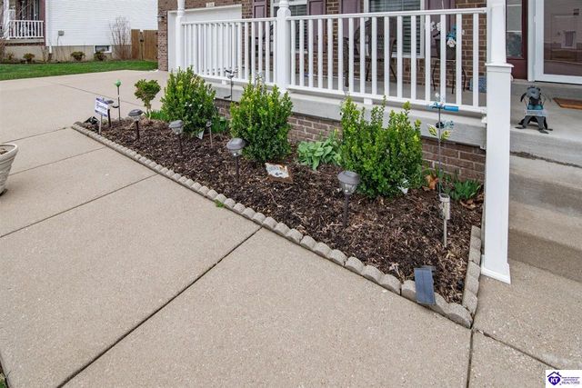 214 Riley Way, Elizabethtown, KY 42701