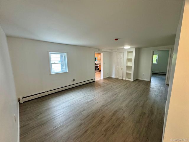431 Violet Avenue, Poughkeepsie, NY 12601