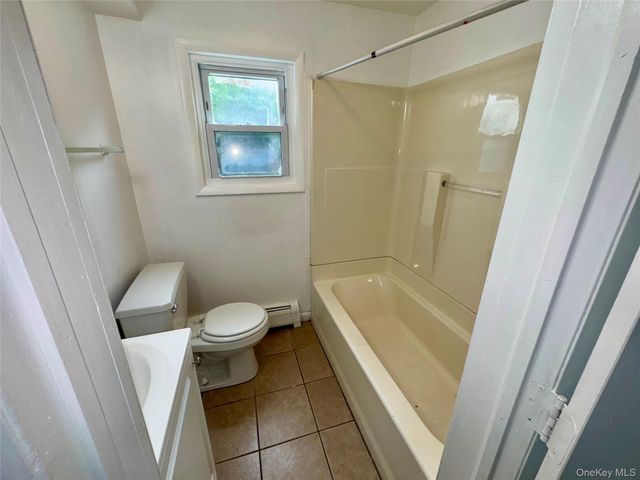 431 Violet Avenue, Poughkeepsie, NY 12601