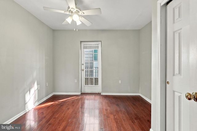 859 N LAWRENCE ST, Philadelphia, PA 19123