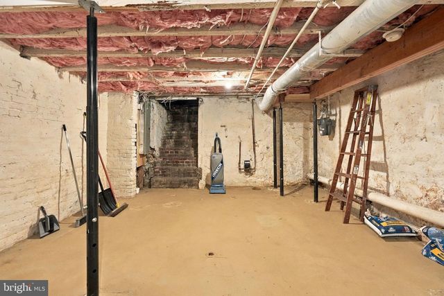859 N LAWRENCE ST, Philadelphia, PA 19123