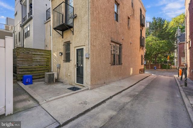 859 N LAWRENCE ST, Philadelphia, PA 19123