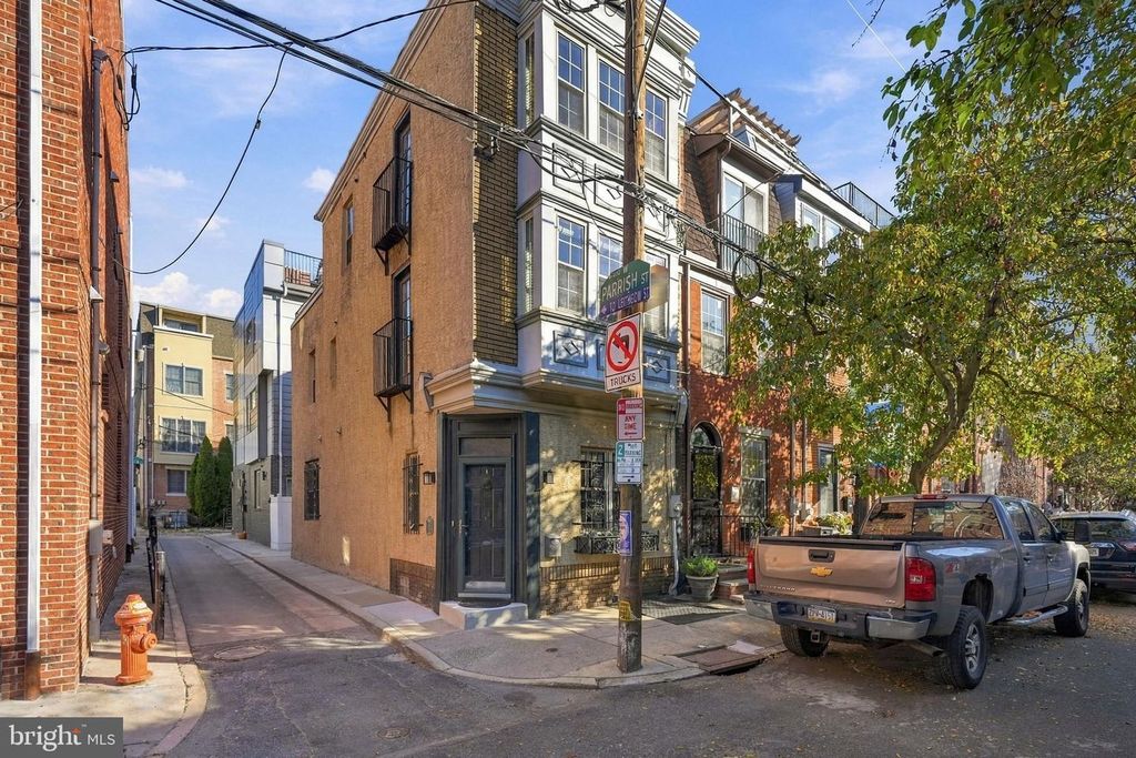 859 N LAWRENCE ST, Philadelphia, PA 19123