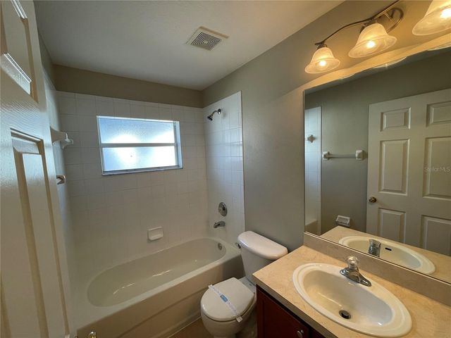 7128 ROYAL GEORGE COURT, Wesley Chapel, FL 33545