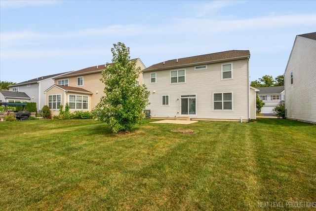 5734 OAK RIDGE Way -45, Lisle, IL 60532