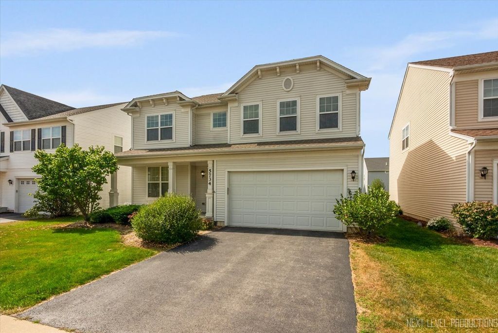 5734 OAK RIDGE Way -45, Lisle, IL 60532