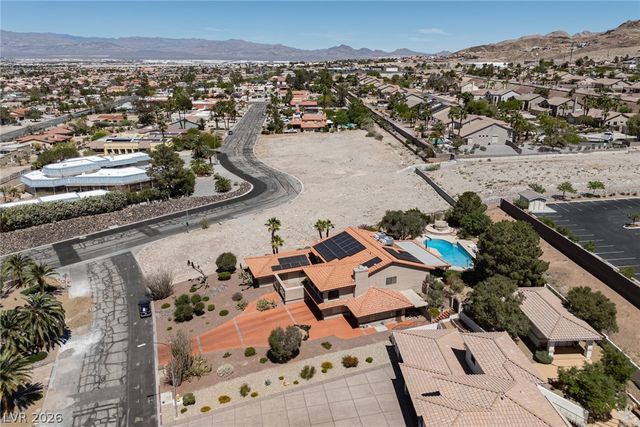 6881 Mountridge Drive, Las Vegas, NV 89110