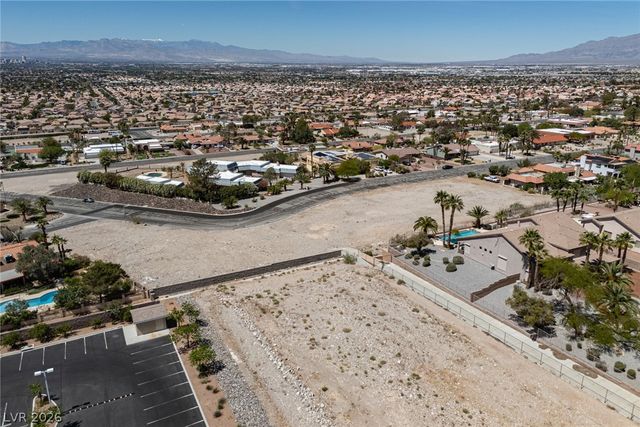 6881 Mountridge Drive, Las Vegas, NV 89110