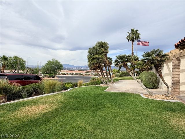 6881 Mountridge Drive, Las Vegas, NV 89110