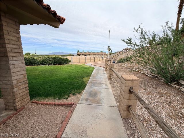 6881 Mountridge Drive, Las Vegas, NV 89110