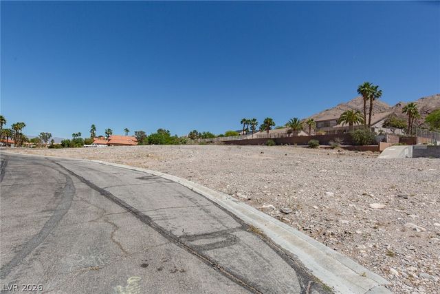 6881 Mountridge Drive, Las Vegas, NV 89110