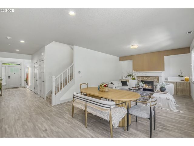 1424 Nw GOODWIN St, Camas, WA 98607