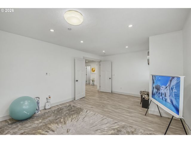 1424 Nw GOODWIN St, Camas, WA 98607