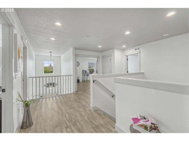 1424 Nw GOODWIN St, Camas, WA 98607
