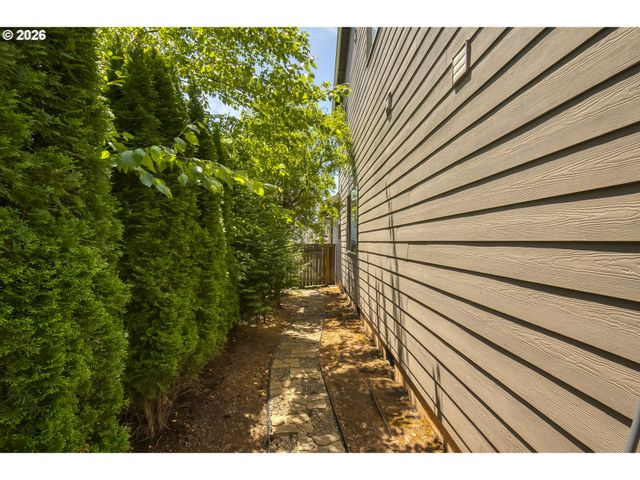 1424 Nw GOODWIN St, Camas, WA 98607