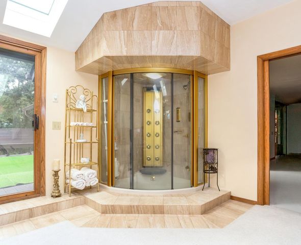 2329 Summit Drive, Janesville, WI 53548