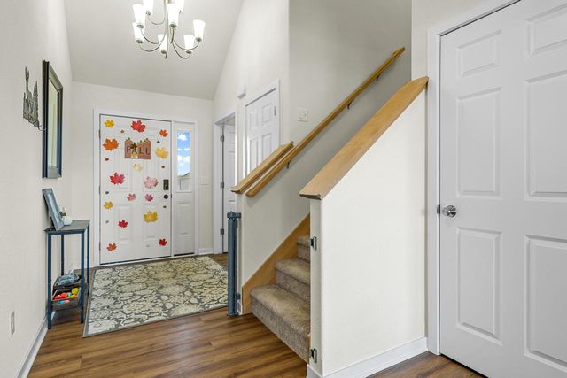 1421 Beacon DRIVE, Watertown, WI 53098