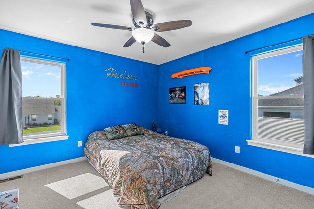 1421 Beacon DRIVE, Watertown, WI 53098