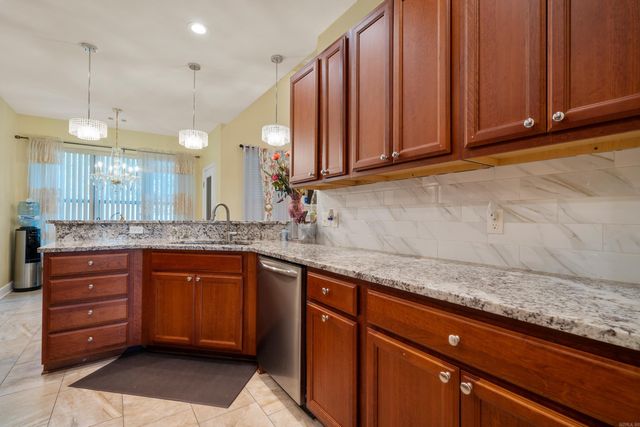 125 Coneflower Court, Hot Springs, AR 71901
