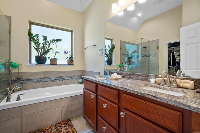 125 Coneflower Court, Hot Springs, AR 71901