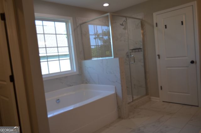 4351 Cornwall Drive, Forsyth, GA 31029