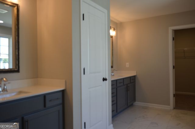4351 Cornwall Drive, Forsyth, GA 31029