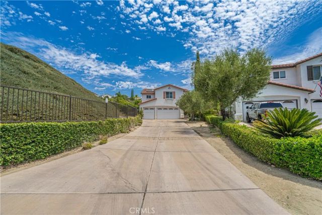 29164 Harmony Way, Saugus, CA 91390